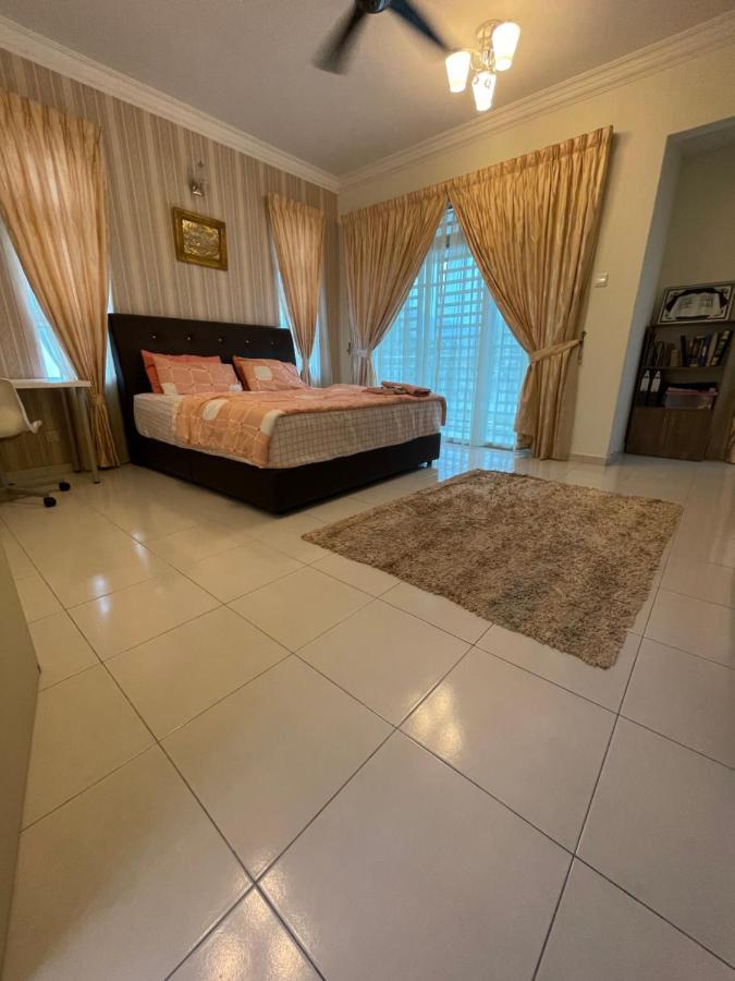 3R D'Latania Senawang Hotel Seremban Bagian luar foto