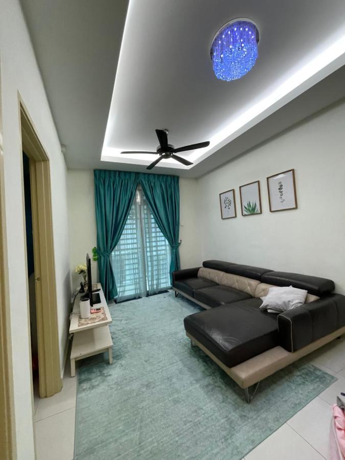 3R D'Latania Senawang Hotel Seremban Bagian luar foto
