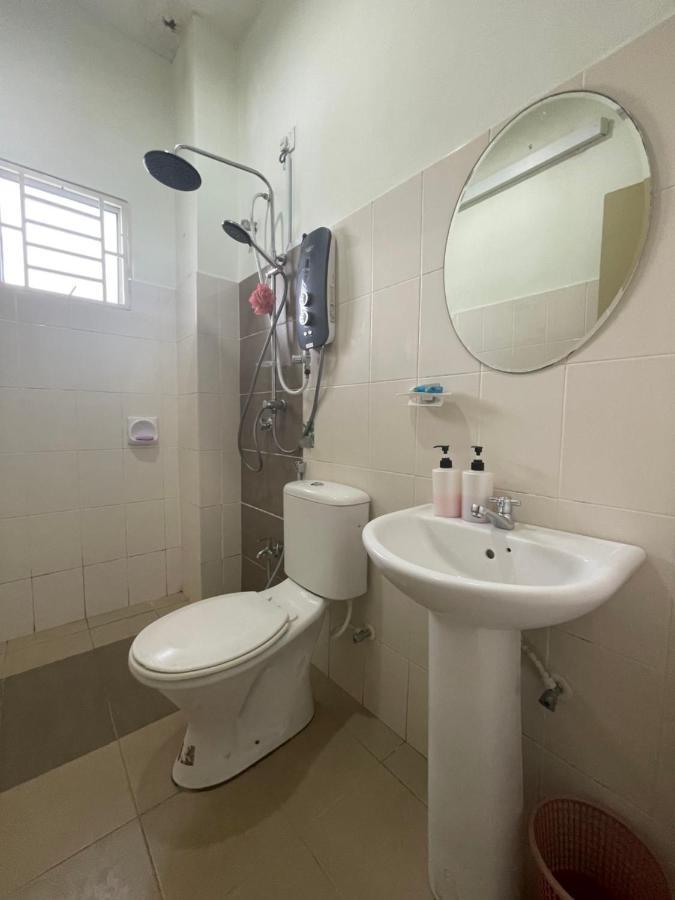 3R D'Latania Senawang Hotel Seremban Bagian luar foto